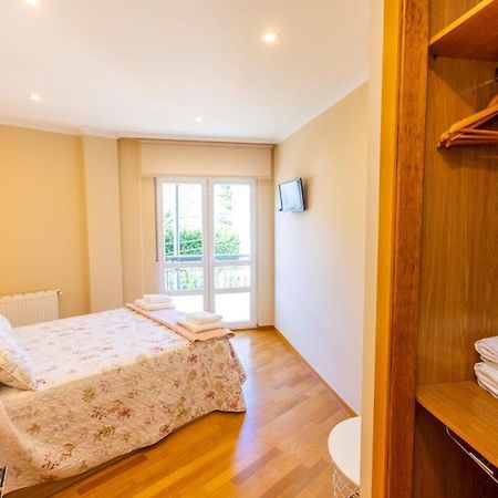 Apartamentos Riamar 2 里瓦德奥 外观 照片