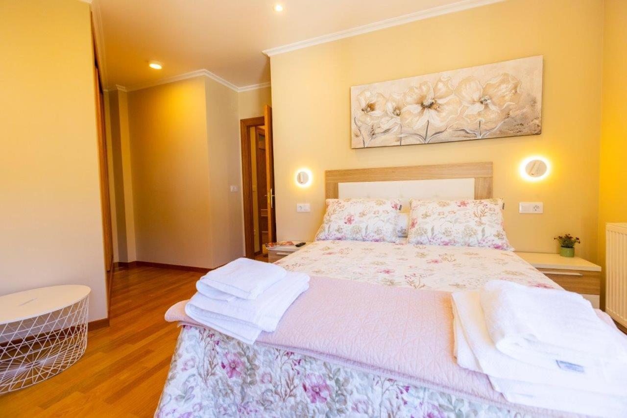 Apartamentos Riamar 2 里瓦德奥 外观 照片
